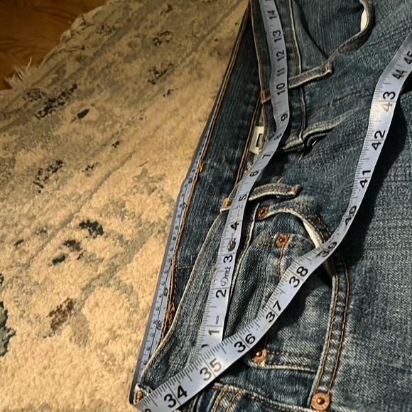 NWOT Levi's 501 Denim Blue Straight Jeans with Button Fly - Picture 12 of 12